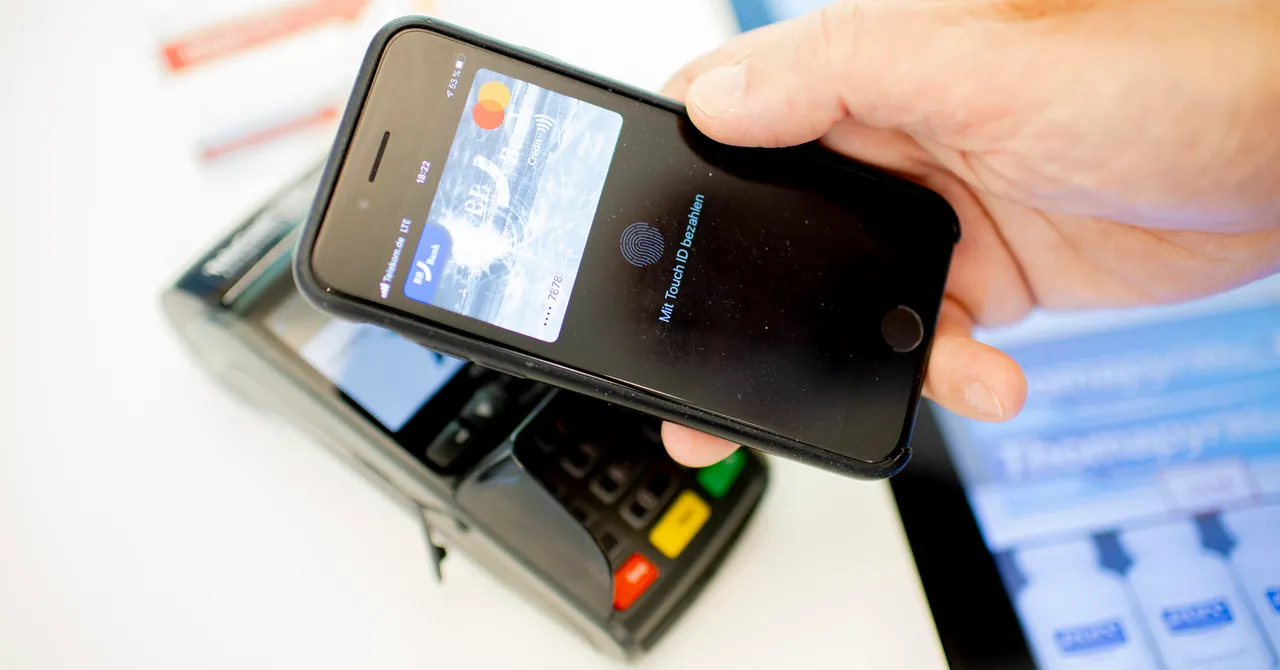 The race is on to prevent artificial intelligence agents from rushing through your credit cards